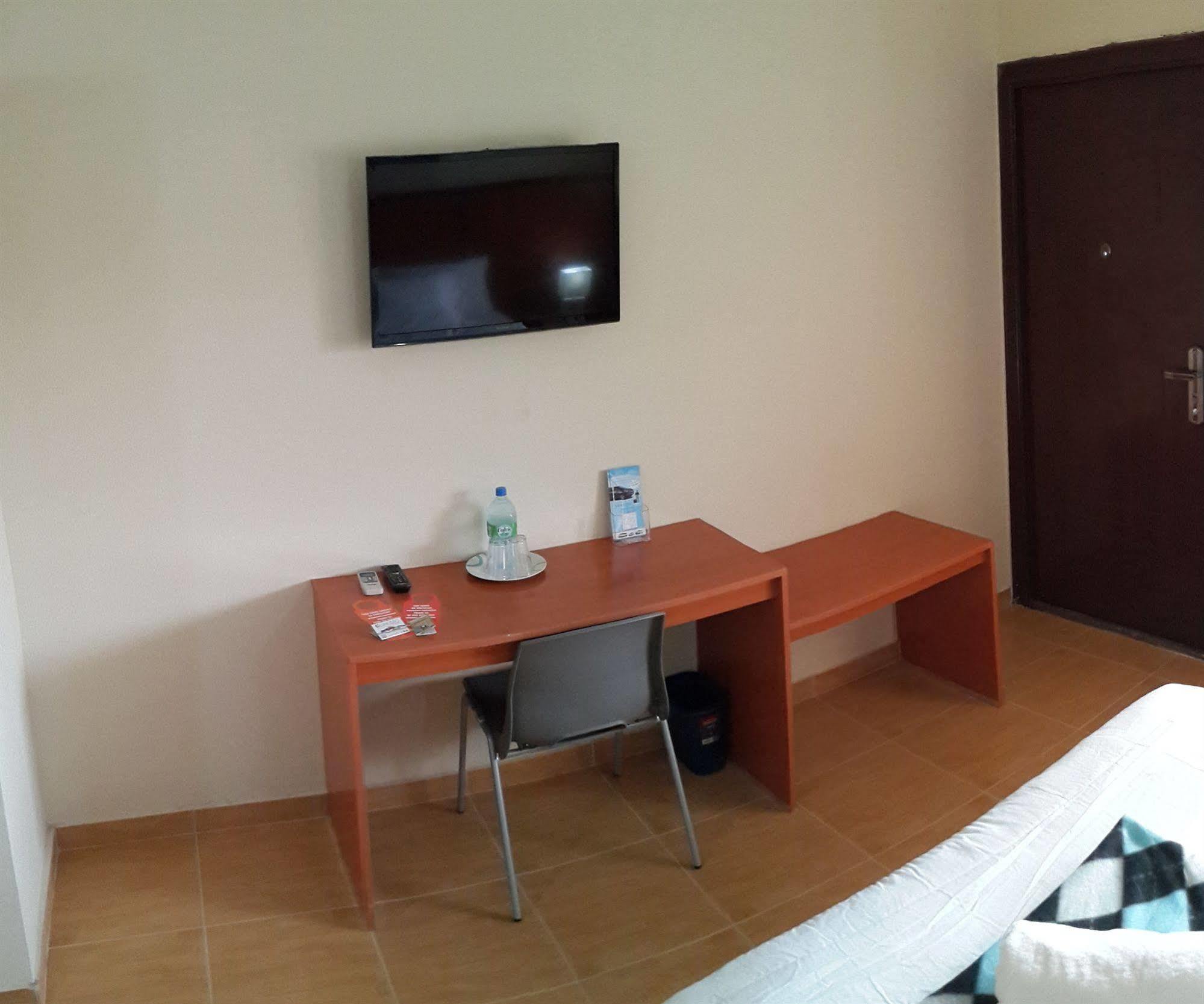 Express Inn Coronado & Camping Playa Coronado Zewnętrze zdjęcie